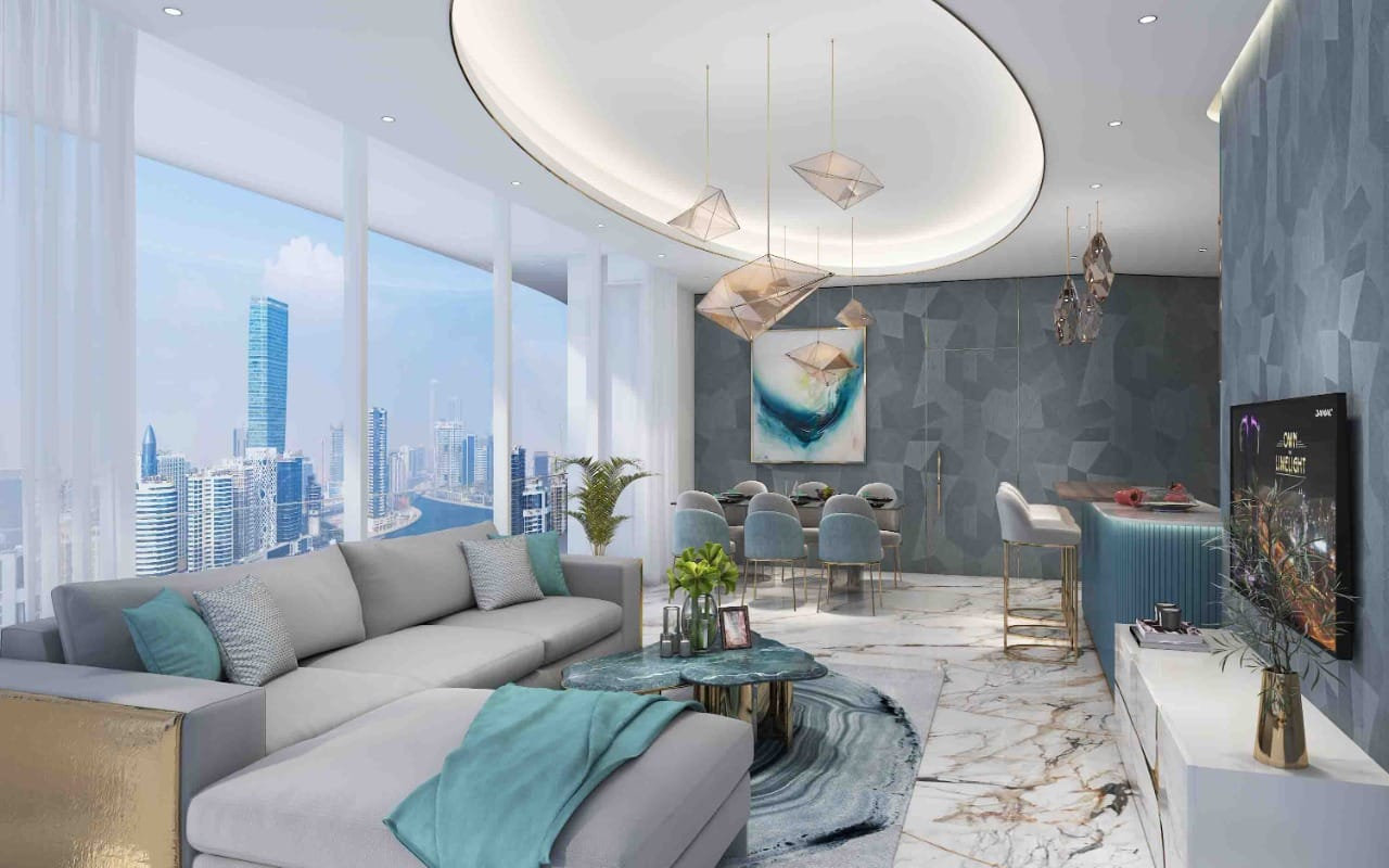 סלון יוקרתי ומודרני במגדל CHIC Tower מבית De Grisogono, הכולל חלונות מהרצפה עד התקרה עם נוף לקו הרקיע של דובאי, רצפות שיש, ספה מודולרית אפורה, יצירות אמנות מופשטות, נגיעות של צבע כחול ופינת אוכל מסוגננת עם מנורות תלייה. סלון יוקרתי ומודרני במגדל CHIC Tower מבית De Grisogono, הכולל חלונות מהרצפה עד התקרה עם נוף לקו הרקיע של דובאי, רצפות שיש, ספה מודולרית אפורה, יצירות אמנות מופשטות, נגיעות של צבע כחול ופינת אוכל מסוגננת עם מנורות תלייה.