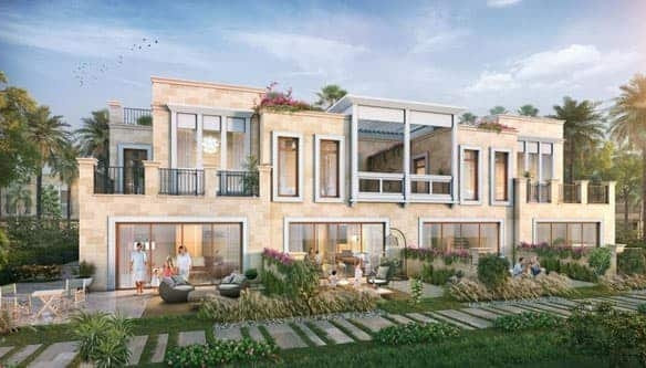 Современная двухэтажная вилла в проекте "Damac Lagoons", вдохновленном Мальтой, с большими окнами, балконами и зонами отдыха на открытом воздухе, окруженная пышной растительностью и пальмами, где люди могут расслабиться и провести время вместе в саду.